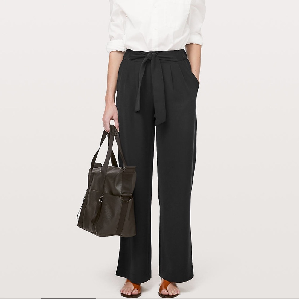 Lululemon Noir Pant